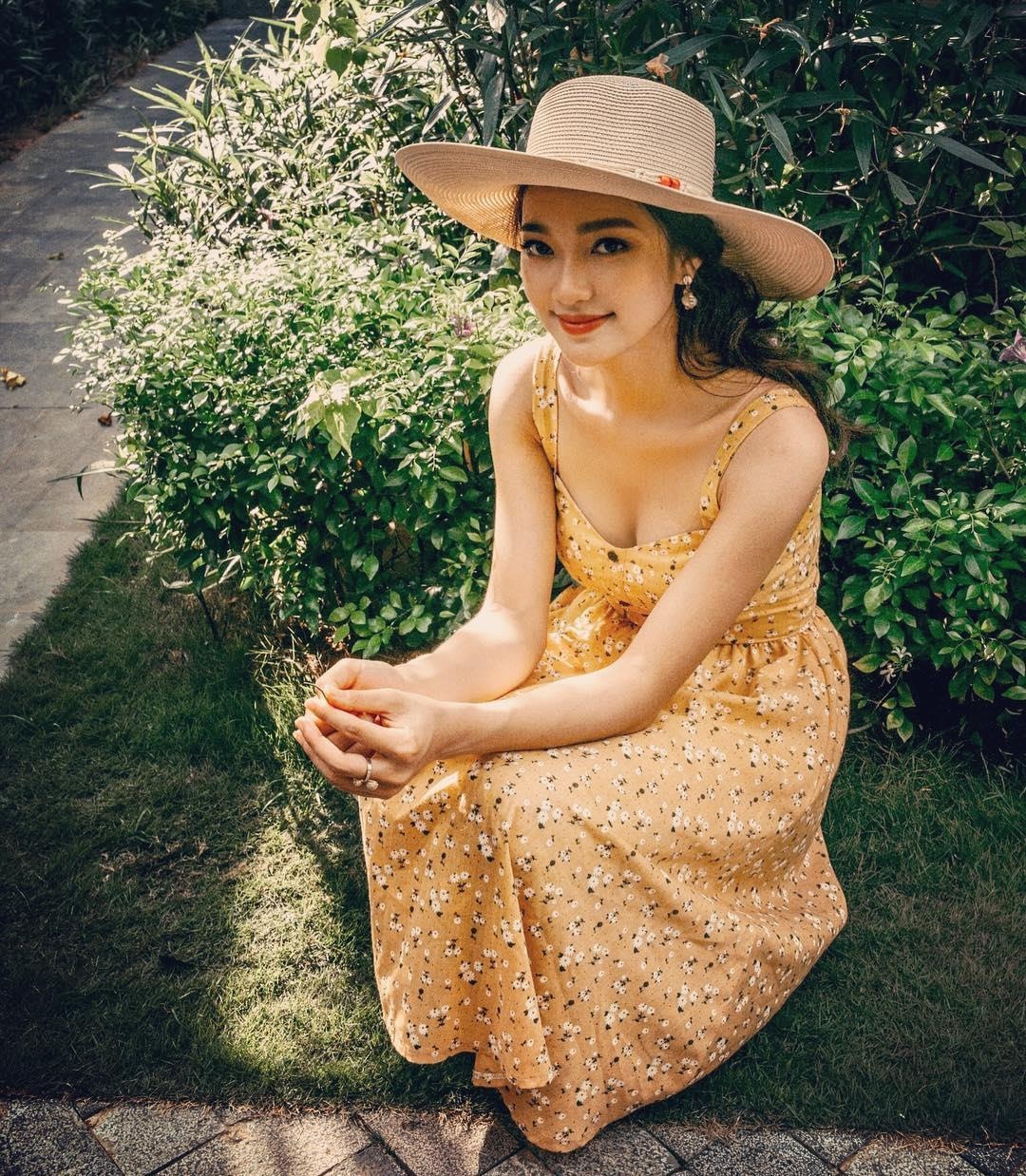 ban gai Phan Van Duc anh 6