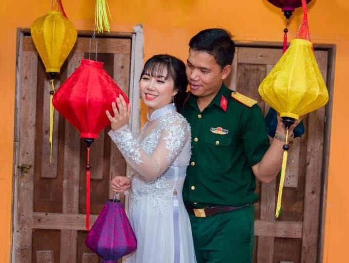 ban muon hen ho anh 1