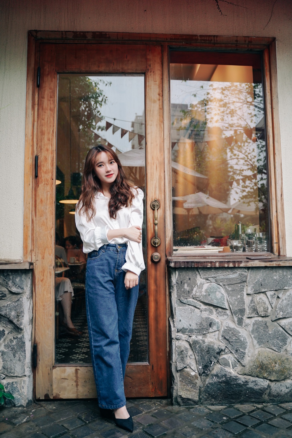 nu sinh hoc gioi truong kinh te anh 9