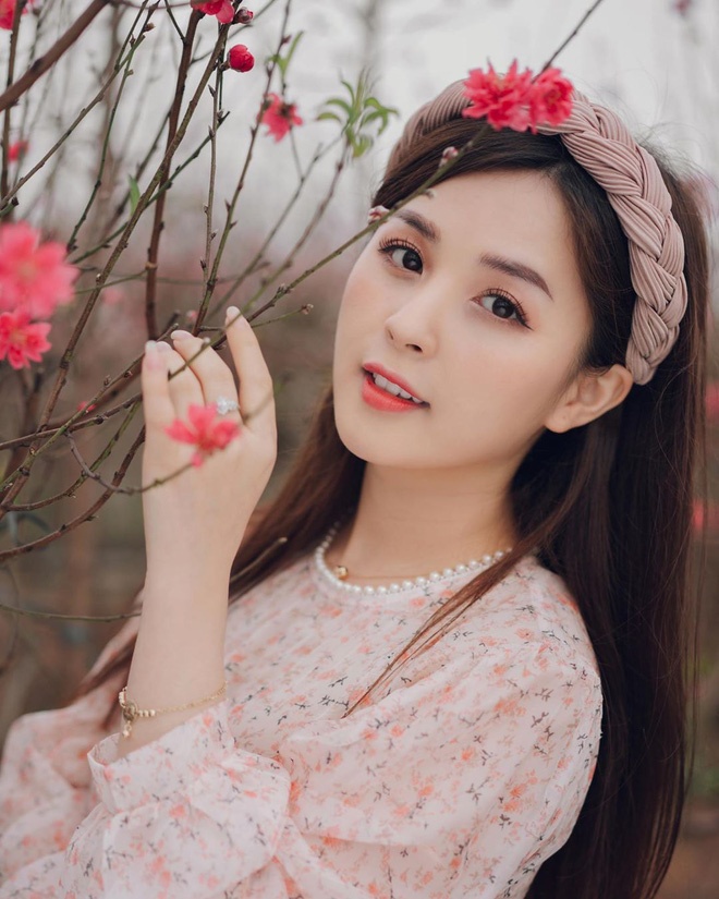 hot girl dien ao dai anh 2