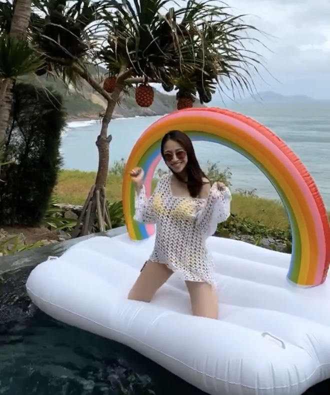 co dau deo vang kin co anh 8