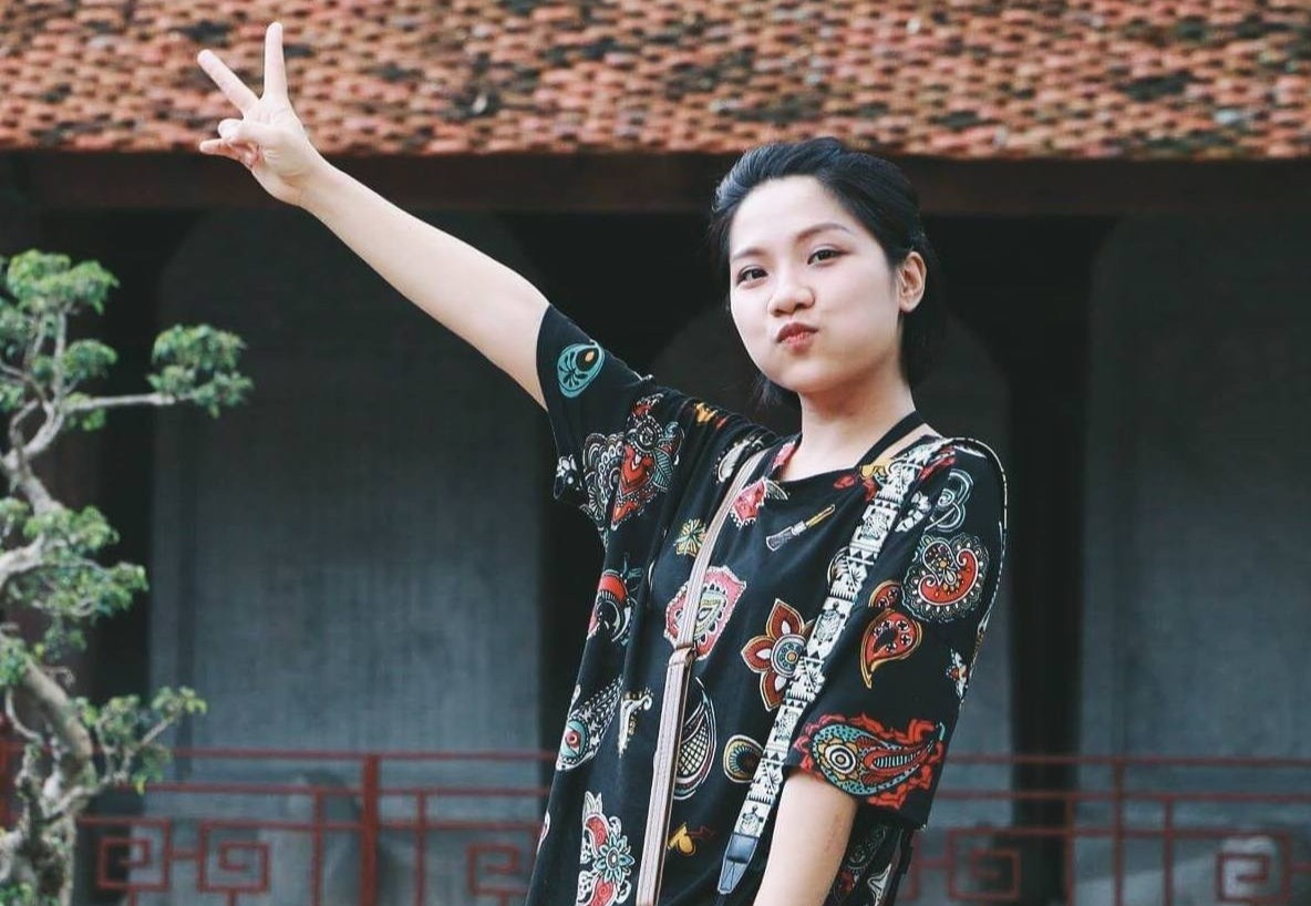 Co giao tieng Nhat bat ngo noi tieng vi day online trong dich Covid-19 hinh anh