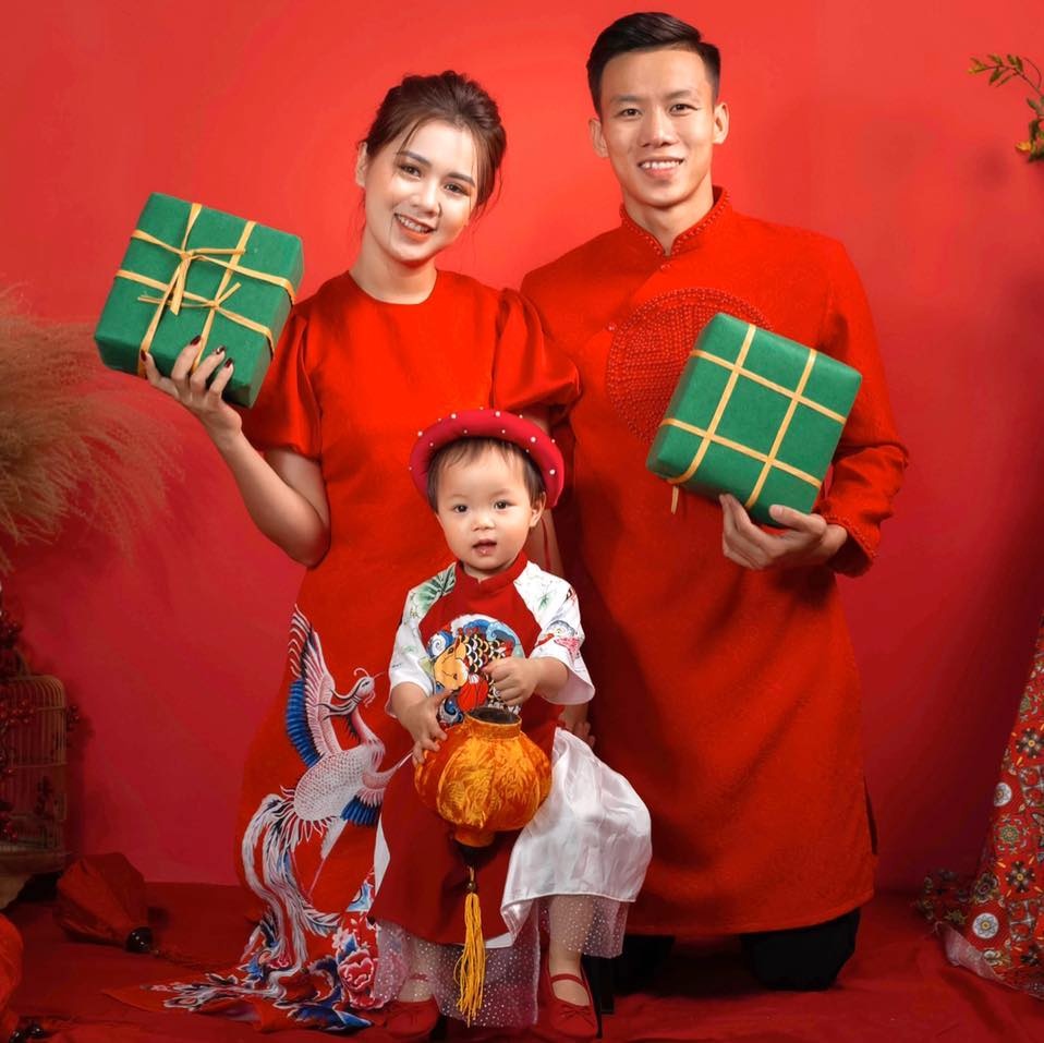 cuoc song sau hon nhan cua vo cau thu anh 8