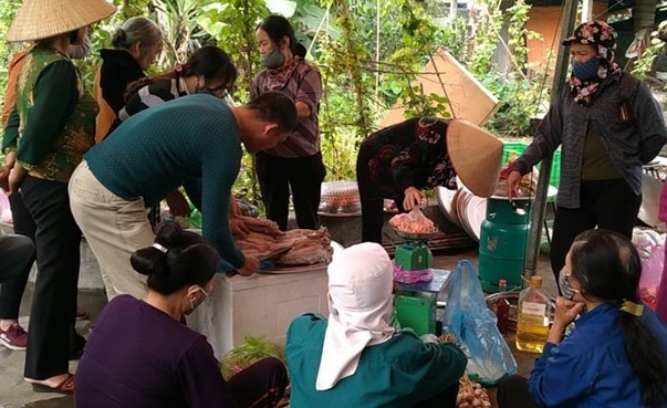 hoãn cưới vì dịch ảnh 2 hoan cuoi vi dich anh 2