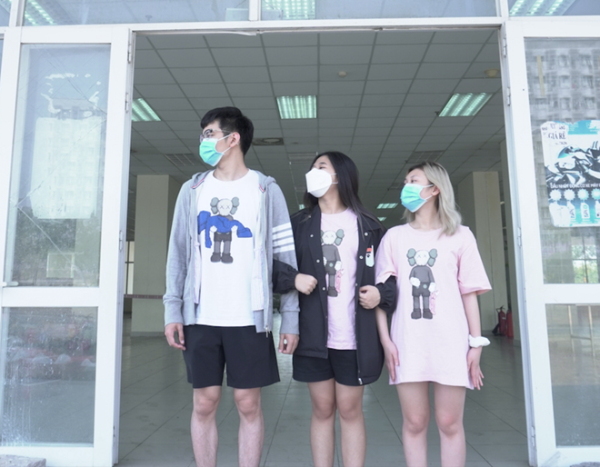 du học sinh quyên góp ảnh 5 du hoc sinh quyen gop anh 5