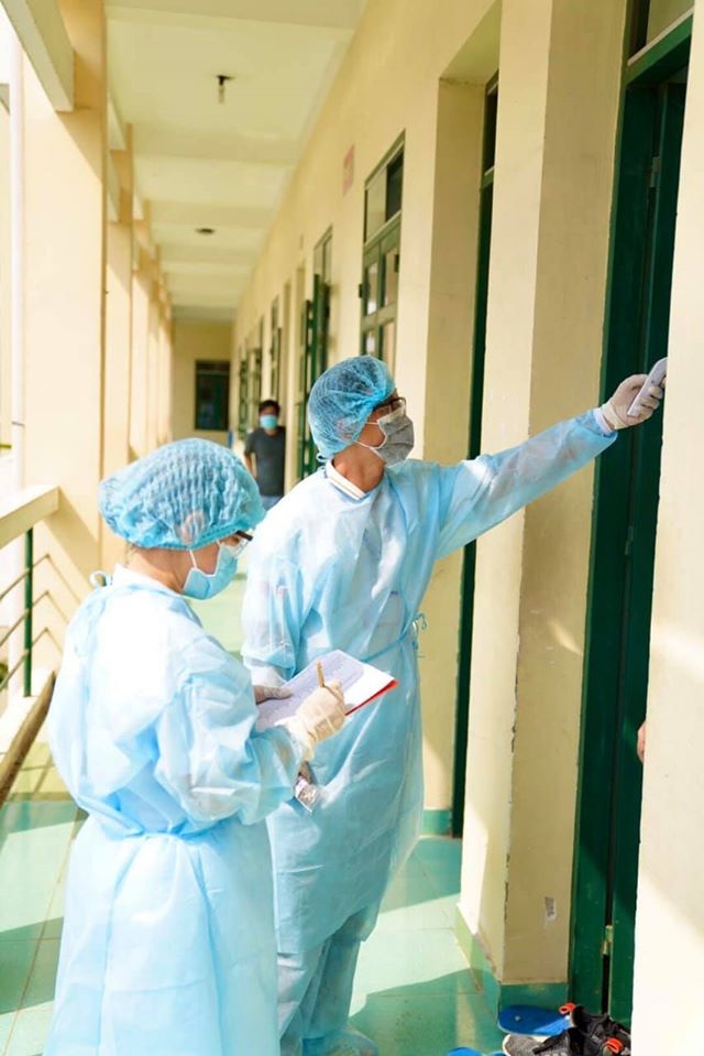 hinh anh can bo khu cach ly anh 10