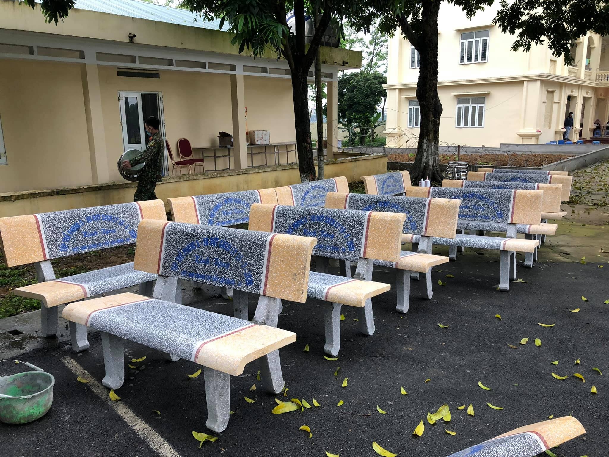 tang qua khu cach ly anh 3