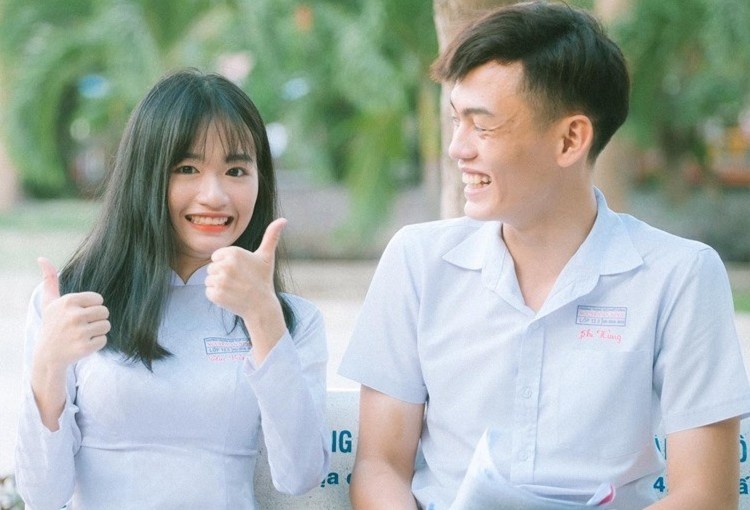 chuyện tình chàng lớp trưởng với cô học sinh cá biệt ảnh 1 chuyen tinh chang lop truong voi co hoc sinh ca biet anh 1