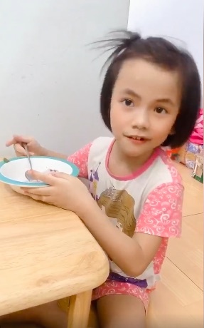 be Vang Thi Pang anh 1