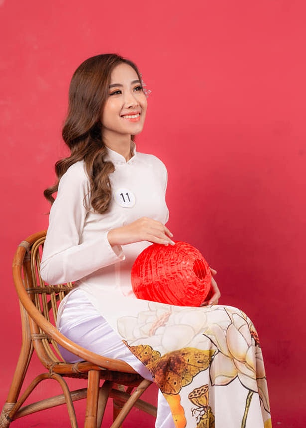 top 10 co gai xinh dep nhat truong bao anh 4