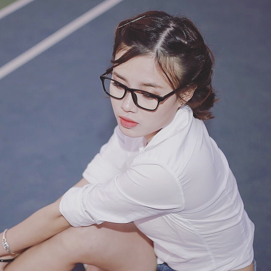 co giao xinh dep que Nghe An anh 4