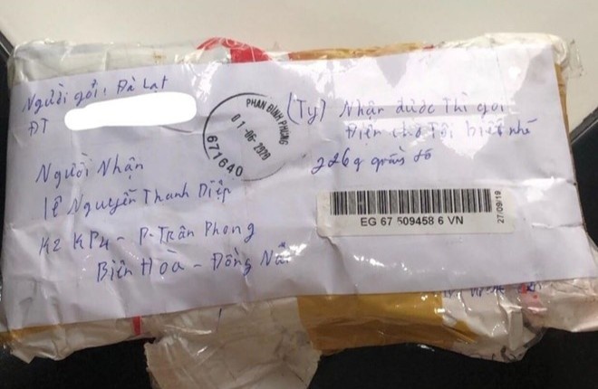 co gai duoc tra lai vi anh 1