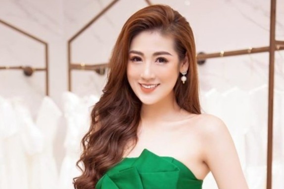 Nhung hoa khoi, a khoi sinh vien la MC, BTV truyen hinh hinh anh