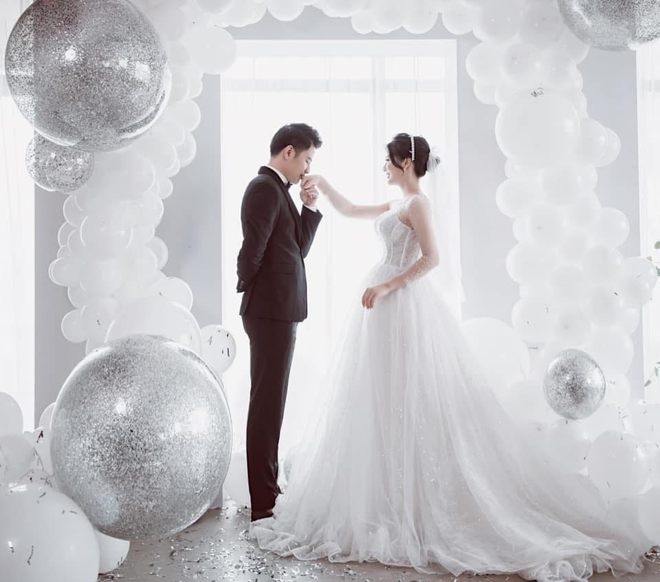 lay vo hot girl qua mang xa hoi anh 2