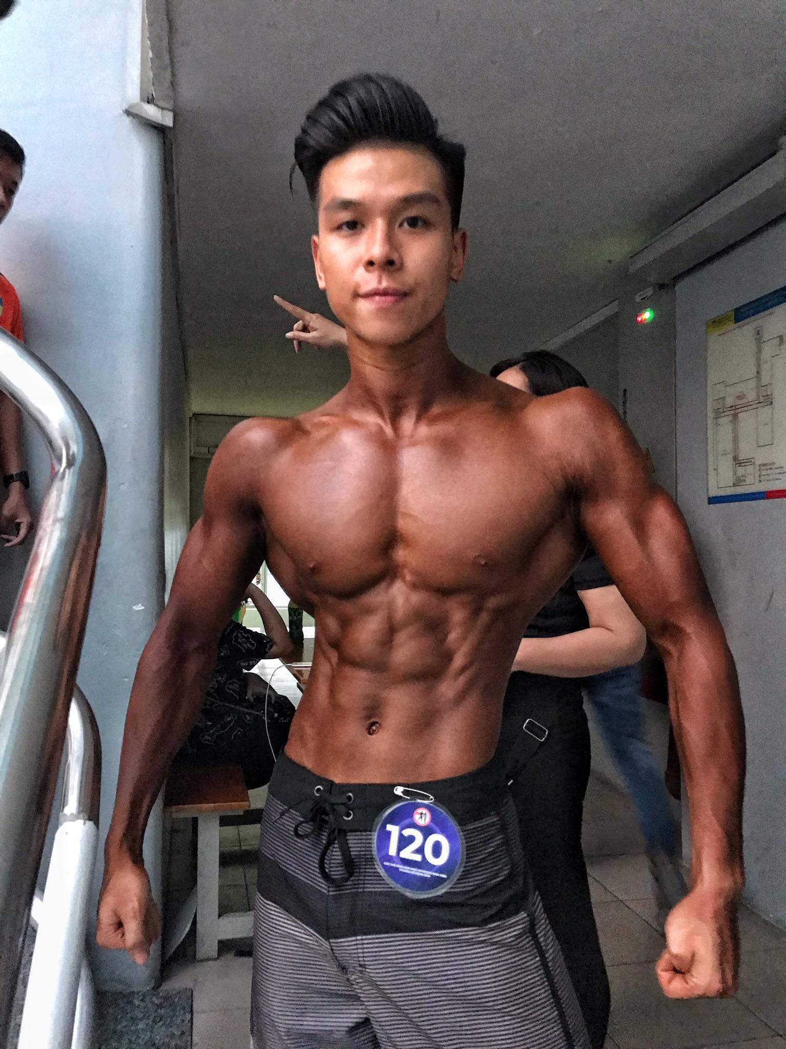 thành huấn luyện viên thể hình sau giảm cân ảnh 2 thanh huan luyen vien the hinh sau giam can anh 2