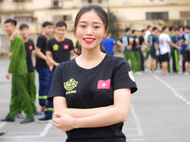 hoa khoi truong canh sat anh 9