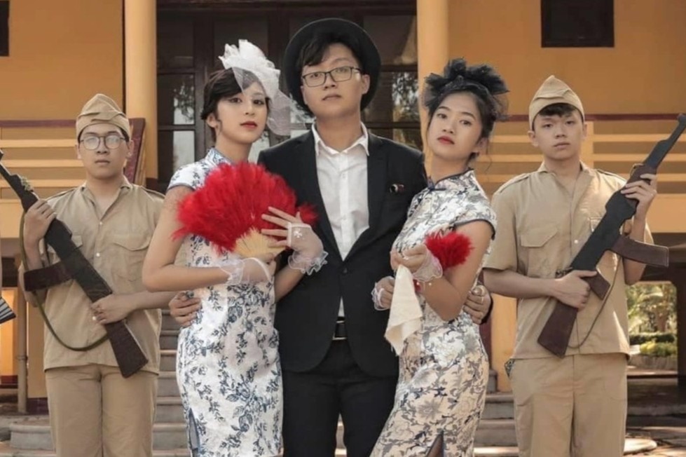 Hoc sinh Dak Lak bi phan ung khi dien suon xam chup ky yeu hinh anh