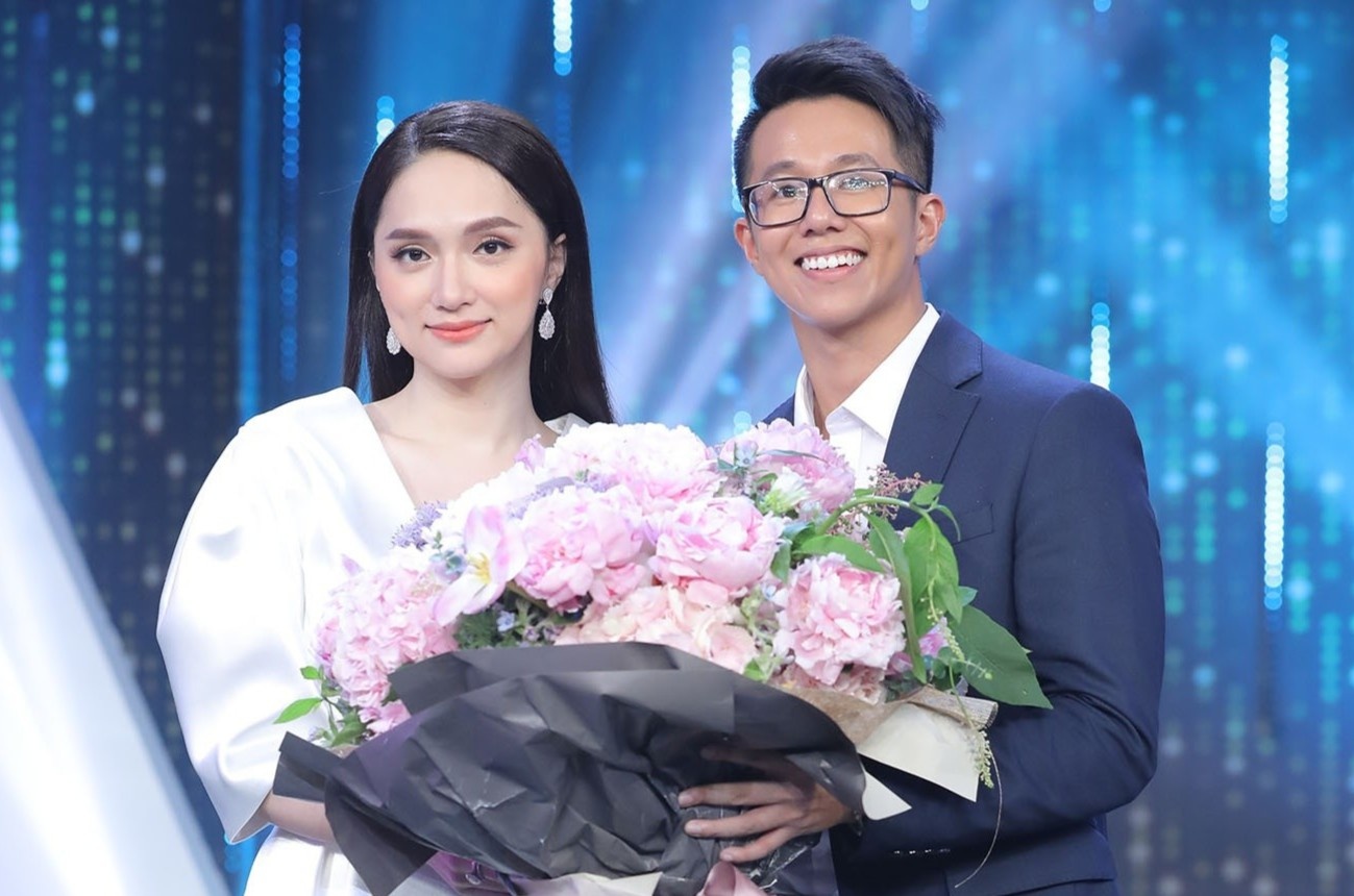 Dan nam chinh 'Nguoi ay la ai' la CEO, tot nghiep DH Harvard hinh anh