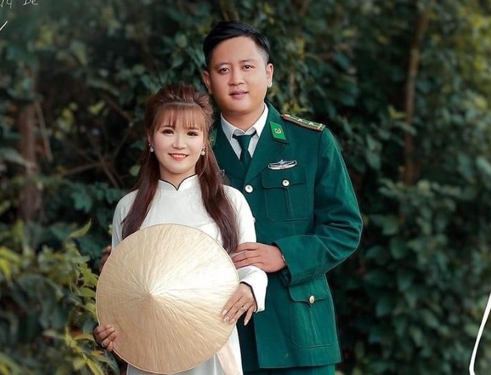 khen thuong vi hoan cuoi anh 2