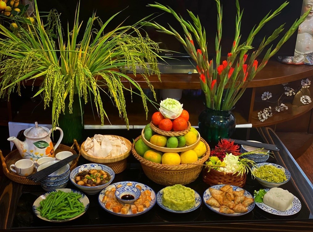 Chuan bi mam co cung Vu Lan, xa toi vong nhan dung cach hinh anh