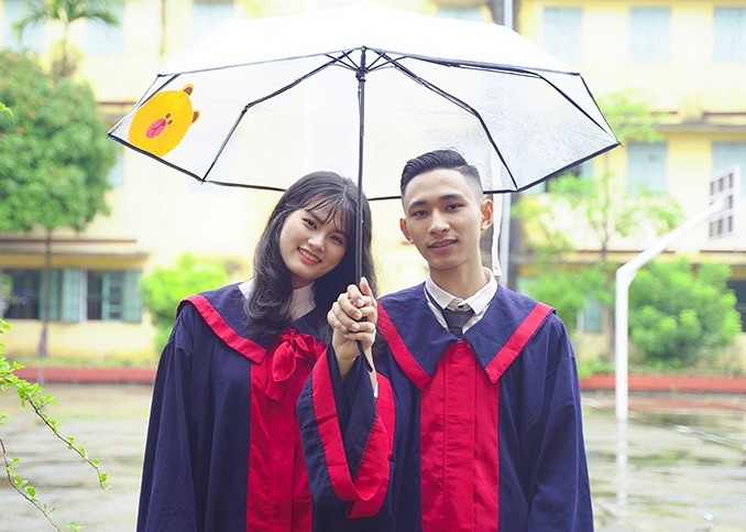 chuyện tình chàng thủ khoa ảnh 1 chuyen tinh chang thu khoa anh 1