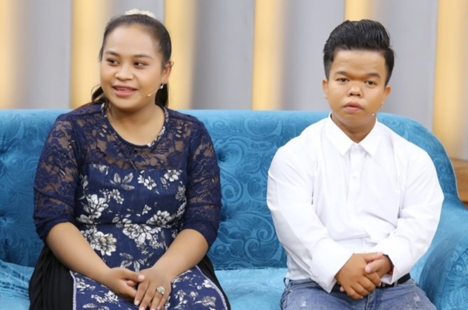 Chuyen tinh cua chang ti hon va nu sinh truong Y hinh anh
