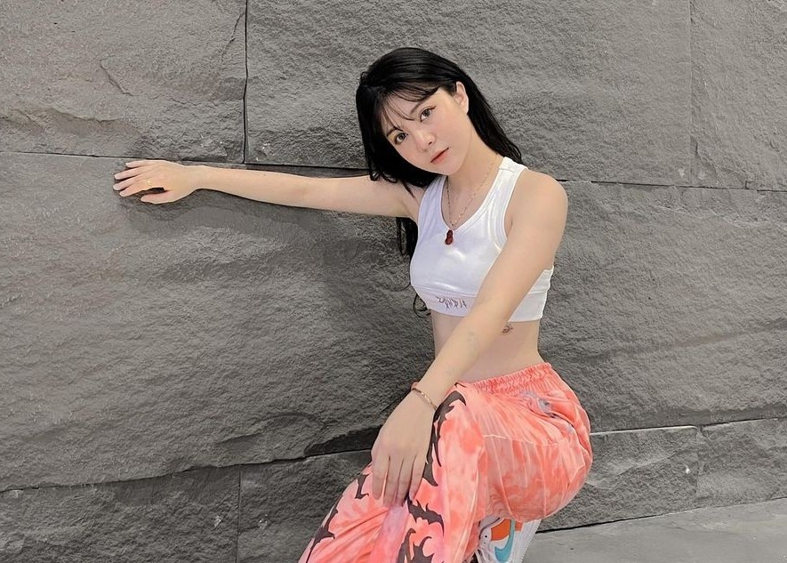 'Cha me khong ung ho toi lam streamer' hinh anh