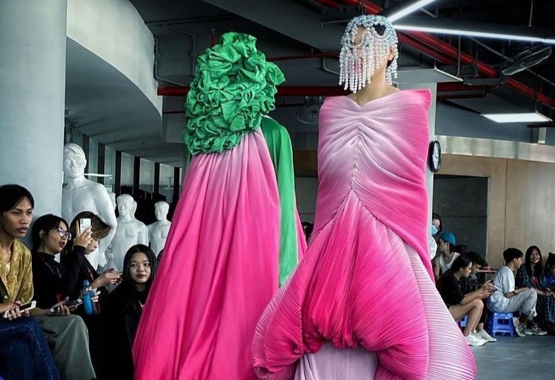 Do an thiet ke thoi trang cua sinh vien DH Van Lang hinh anh