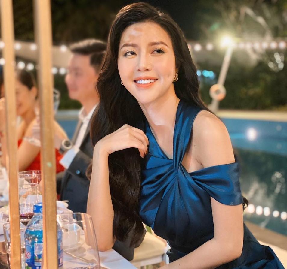 co gai viet la tiep vien hang khong quoc te anh 1