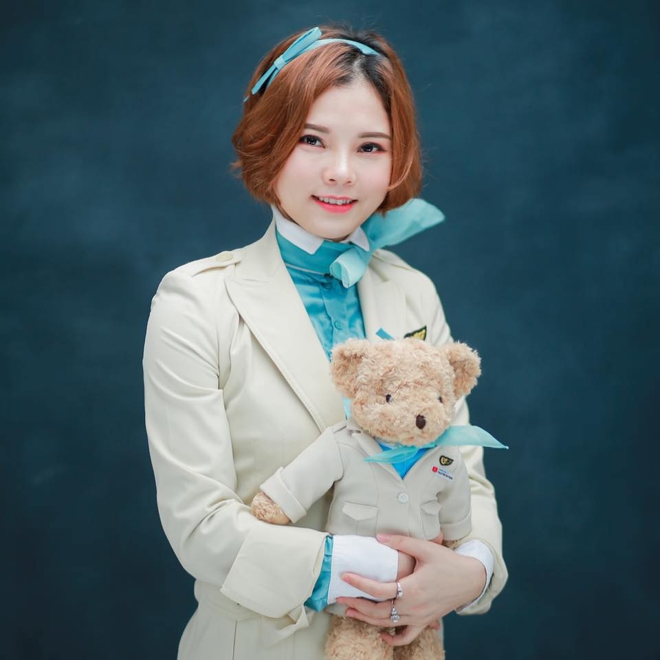 co gai viet la tiep vien hang khong quoc te anh 10