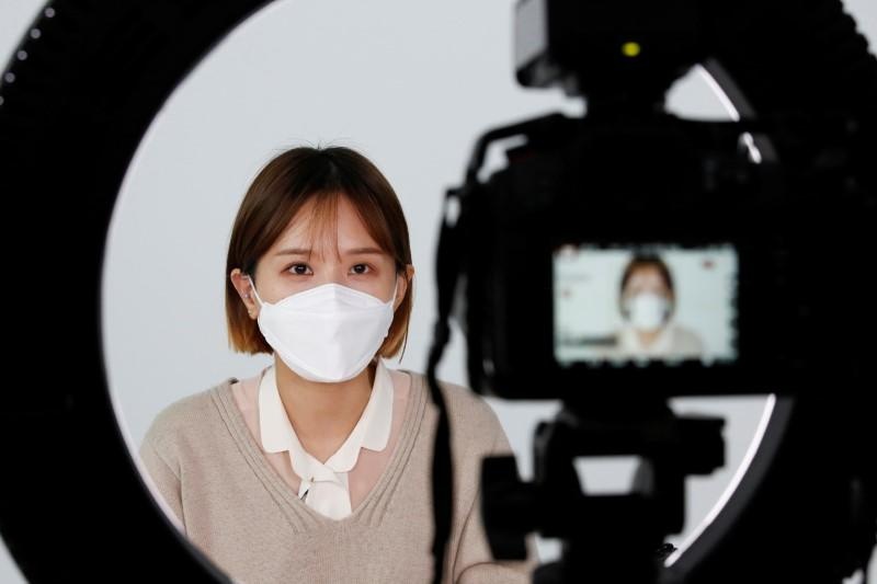 YouTuber có quá khứ đen tối ảnh 2 YouTuber co qua khu den toi anh 2