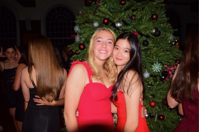 Hoi ban than toan rich kid cua chau gai co chu tich Samsung hinh anh