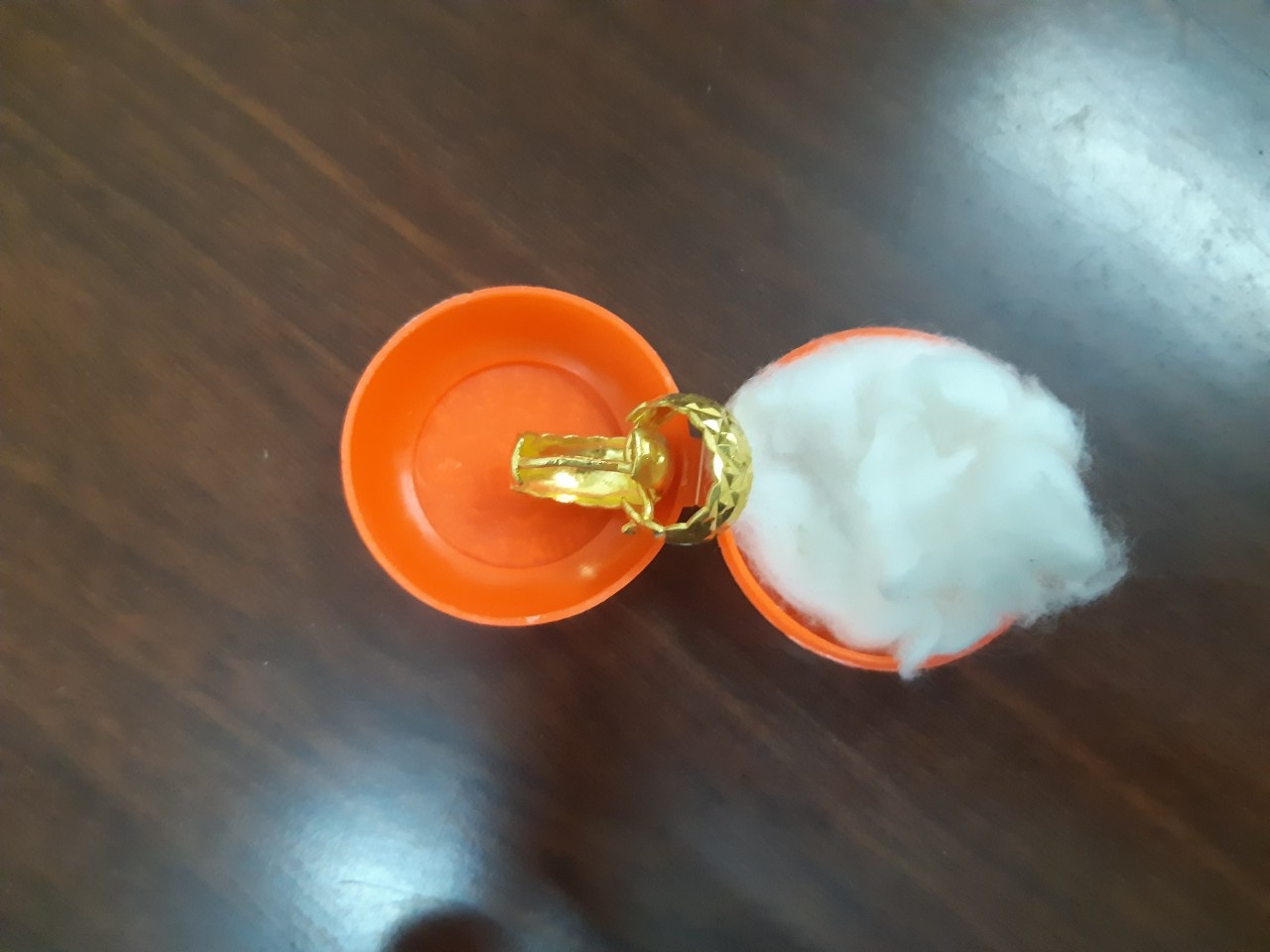 Tra lai 2 chi vang bo quen anh 1