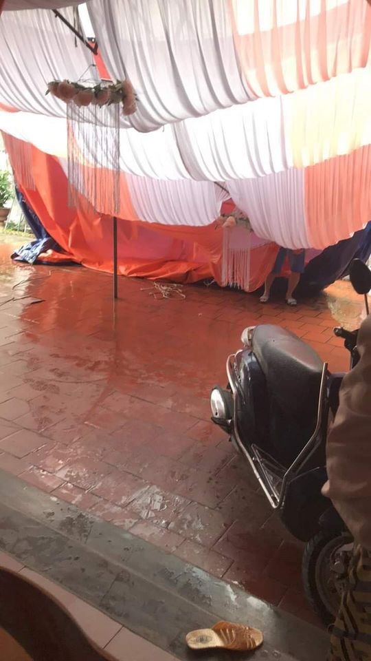 dam cuoi mua mua lu anh 2