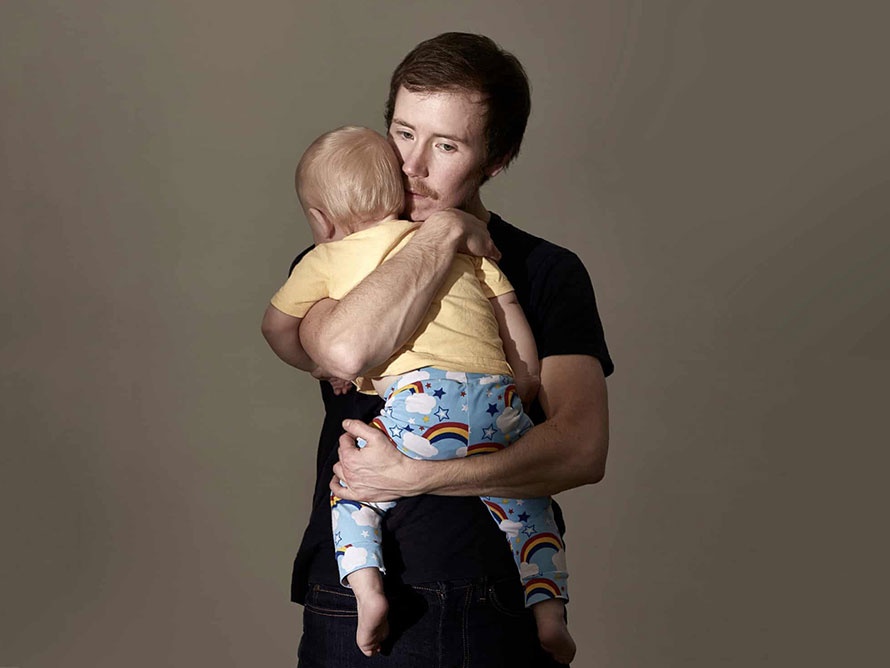 Nguoi chuyen gioi khong duoc nhan con ruot o Anh hinh anh