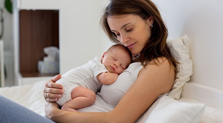 Nhieu phu nu My chon cap dong trung hinh anh