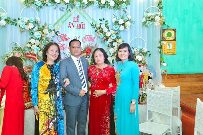 to chuc dam hoi online anh 2