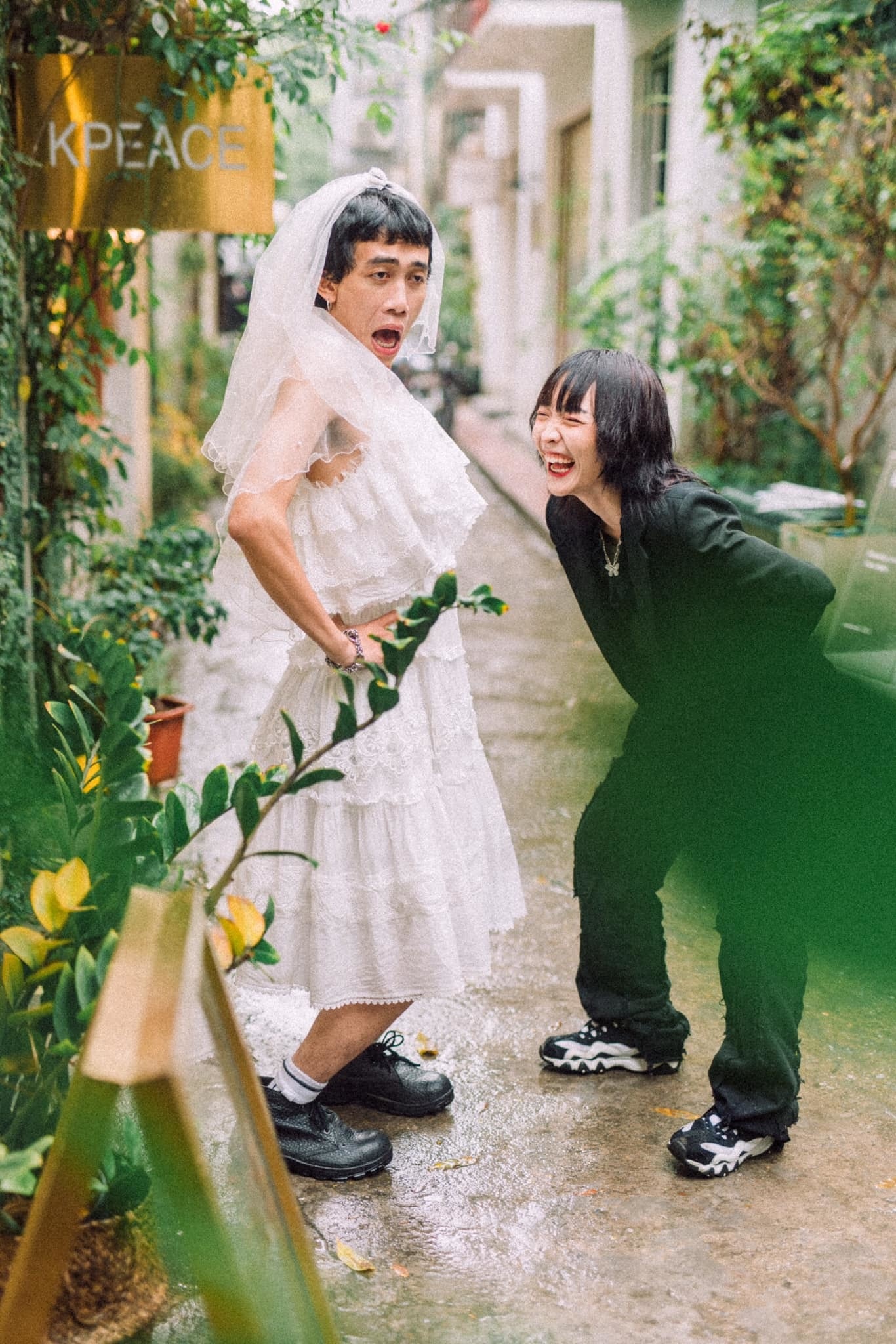 bo anh cuoi hoan doi gioi tinh anh 8