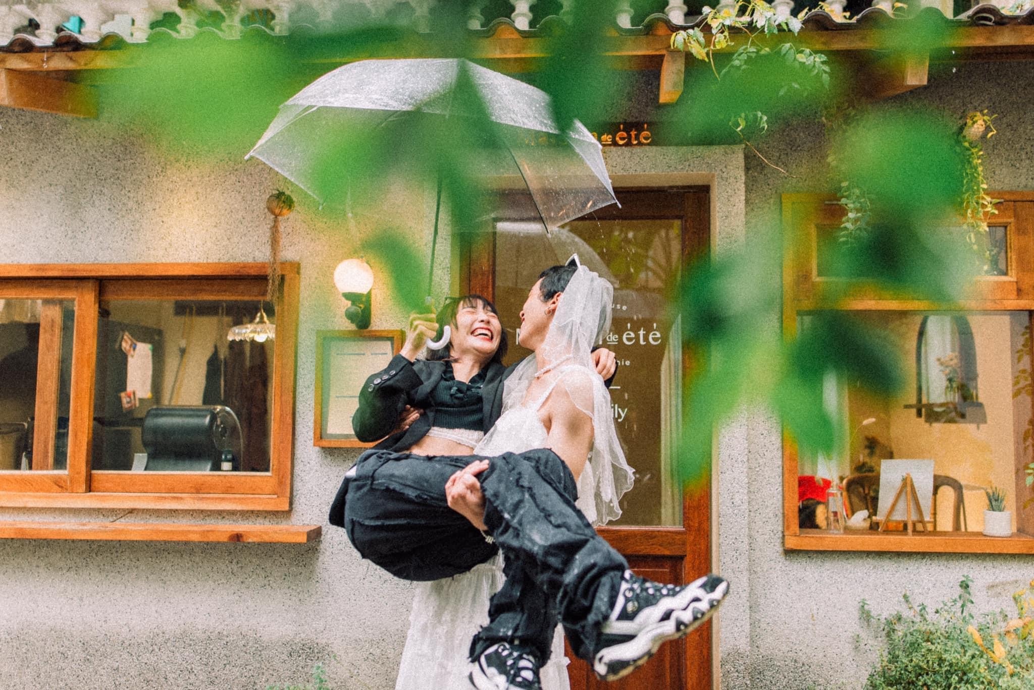 bo anh cuoi hoan doi gioi tinh anh 1