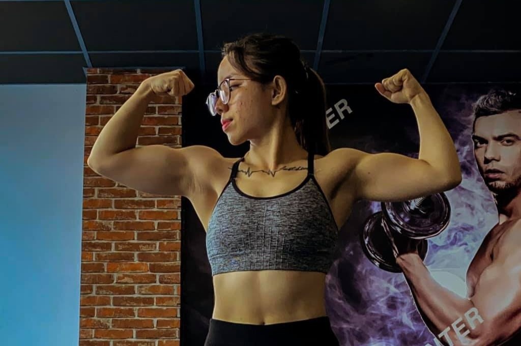 Co gai Ca Mau bi nghi ngo gioi tinh chi vi tap the hinh, co co bap hinh anh