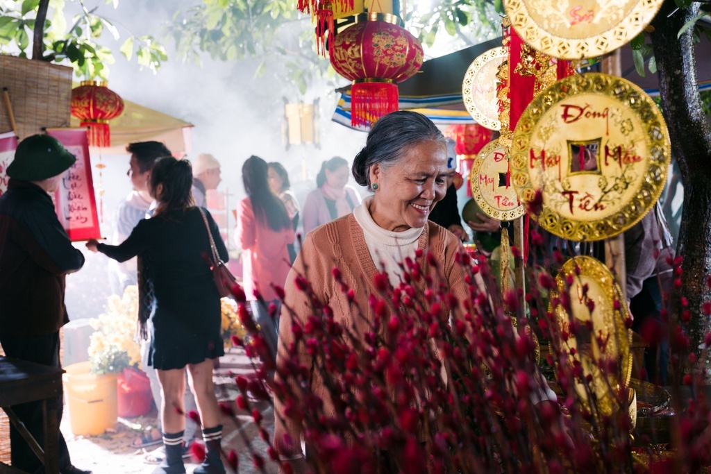 bieu qua tet noi ngoai anh 1