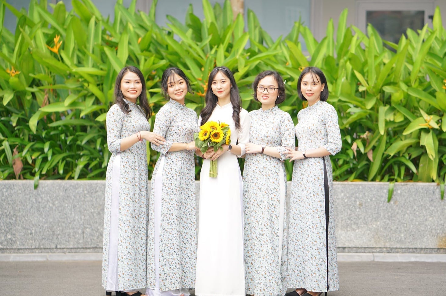 thu khoa dau ra dh xay dung anh 10