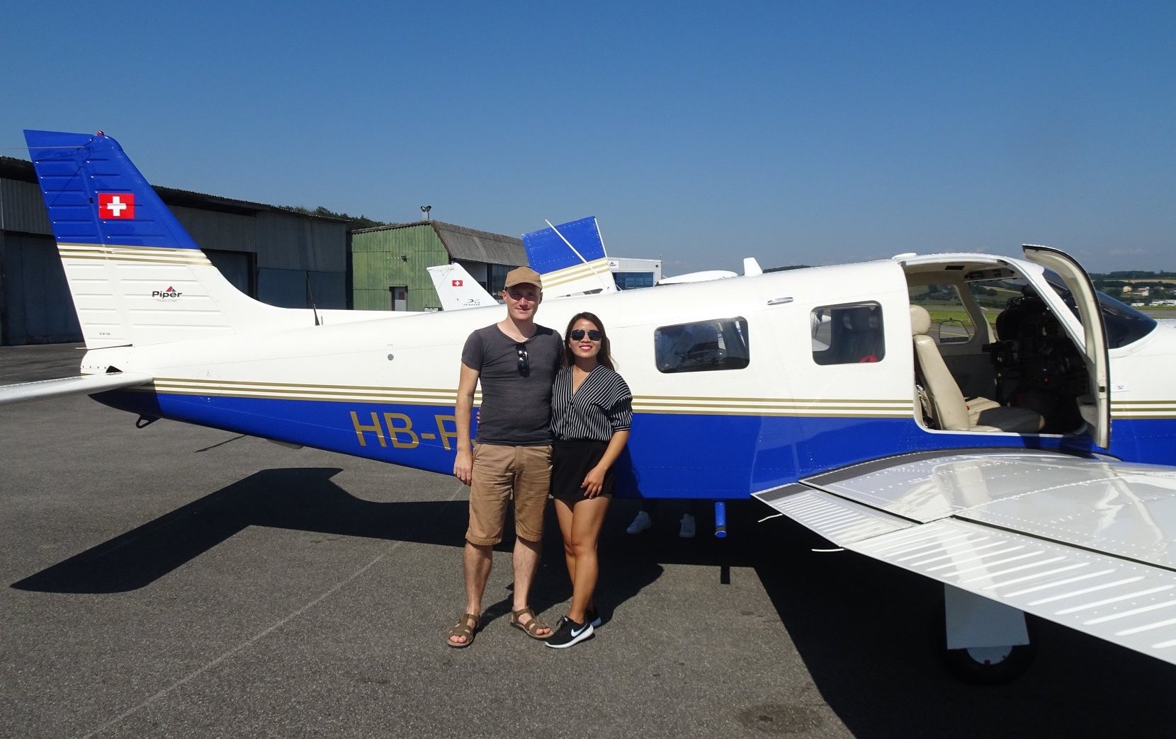 chuyen tinh chang ky su va co gai nghe an anh 2