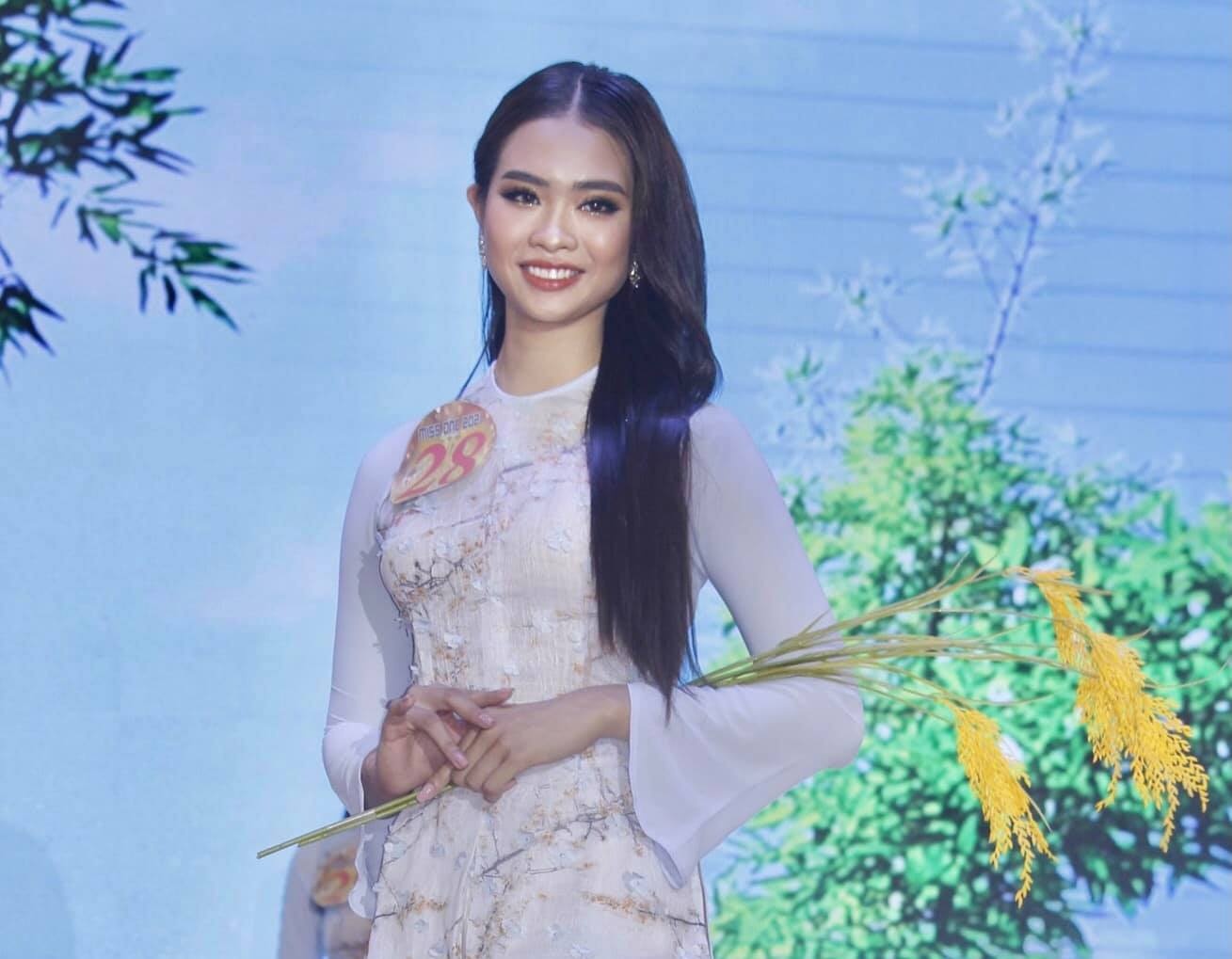 á khôi đại học là vđv bóng chuyền ảnh 1 a khoi dai hoc la vdv bong chuyen anh 1