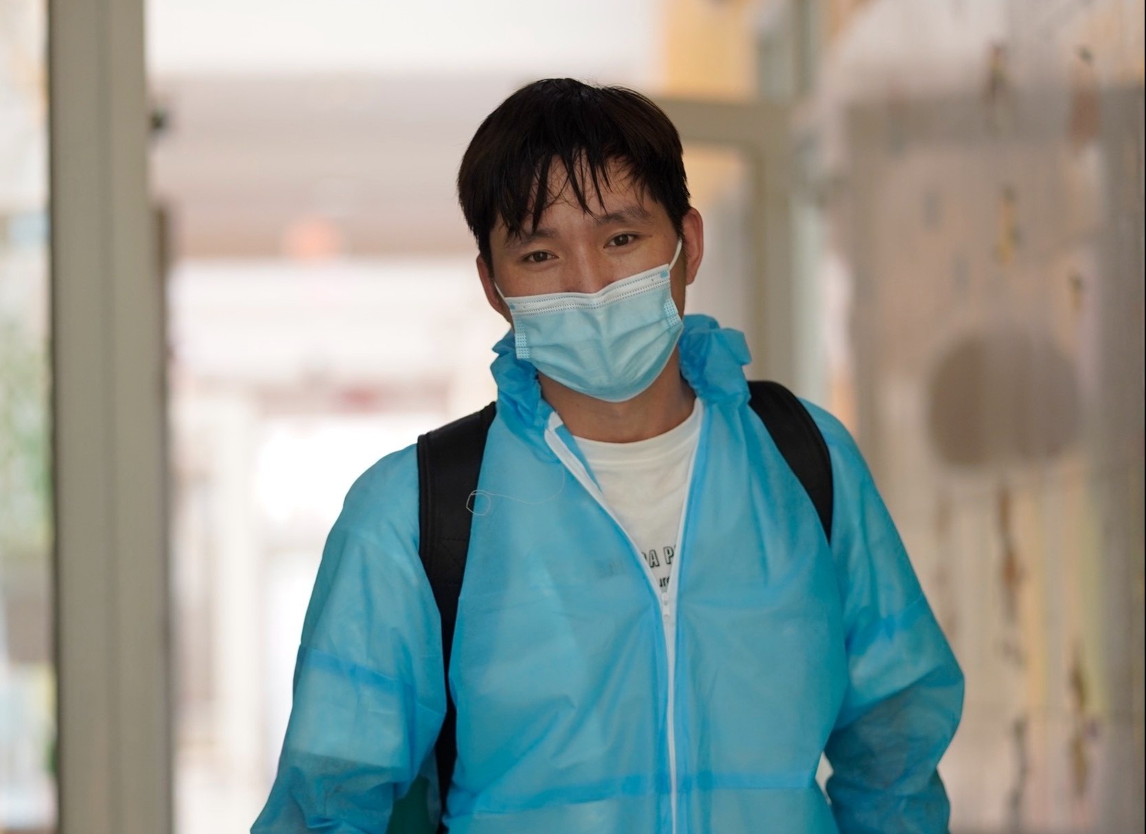 Viet don xin lam tinh nguyen vien o tam dich Bac Giang hinh anh