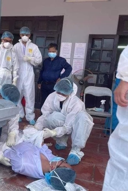 nhan vien y te ngat xiu anh 1