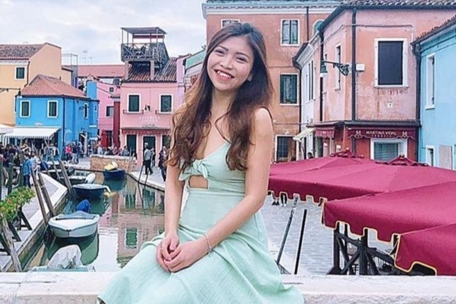 Co gai Viet o Thuy Dien mot minh chien thang Covid-19 hinh anh