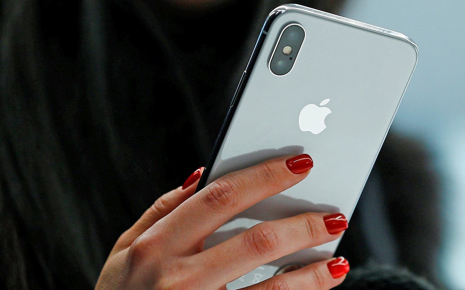 Hay bo qua iPhone 2018 neu no thieu nhung nang cap nay hinh anh