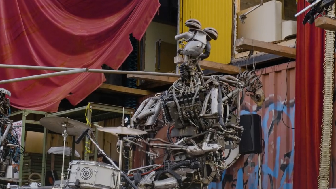 Ban nhac nay gom nhung chu robot lam tu phe lieu hinh anh