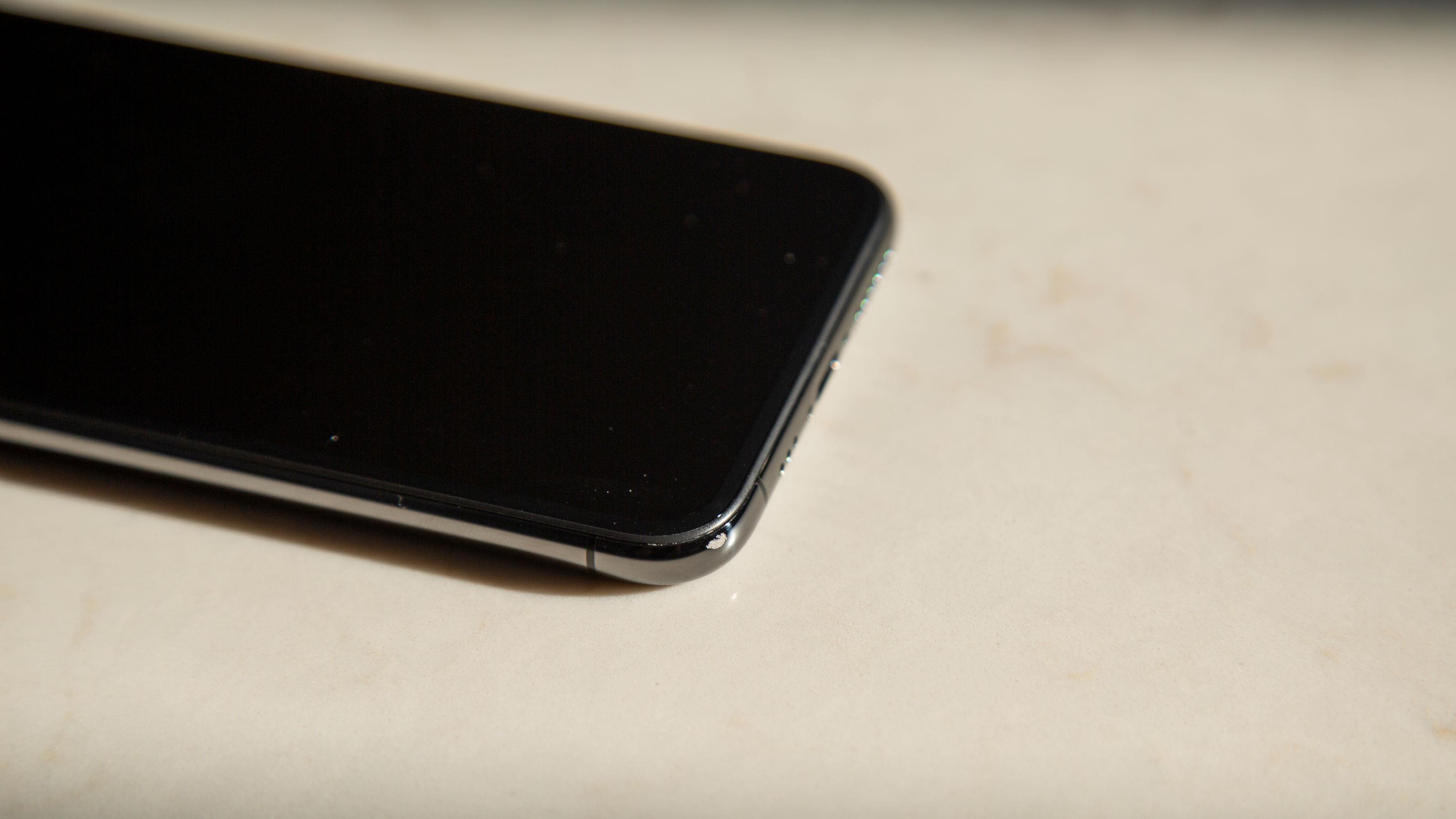 Tôi hối hận vì lên đời iPhone XS ảnh 2 Toi hoi han vi len doi iPhone XS anh 2